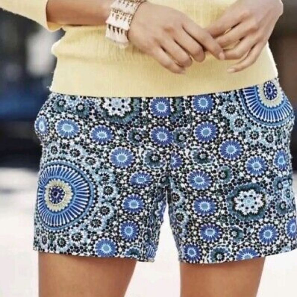Banana Republic Womens Linen Blend Mid Rise Chino Shorts Size 4 Blue Geometric
